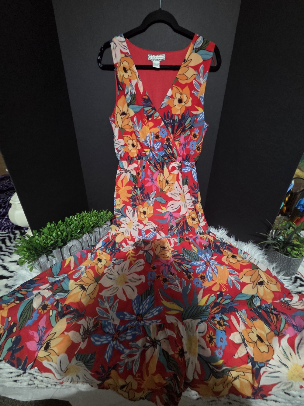 Flying Tomato Red Tropical Floral Sleeveless Maxi Dress. Size L